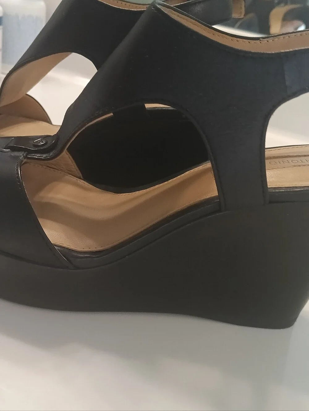 Antonio Melani Black Leather Platform Wedge Sandals Size 6.5 Ankle Strap
